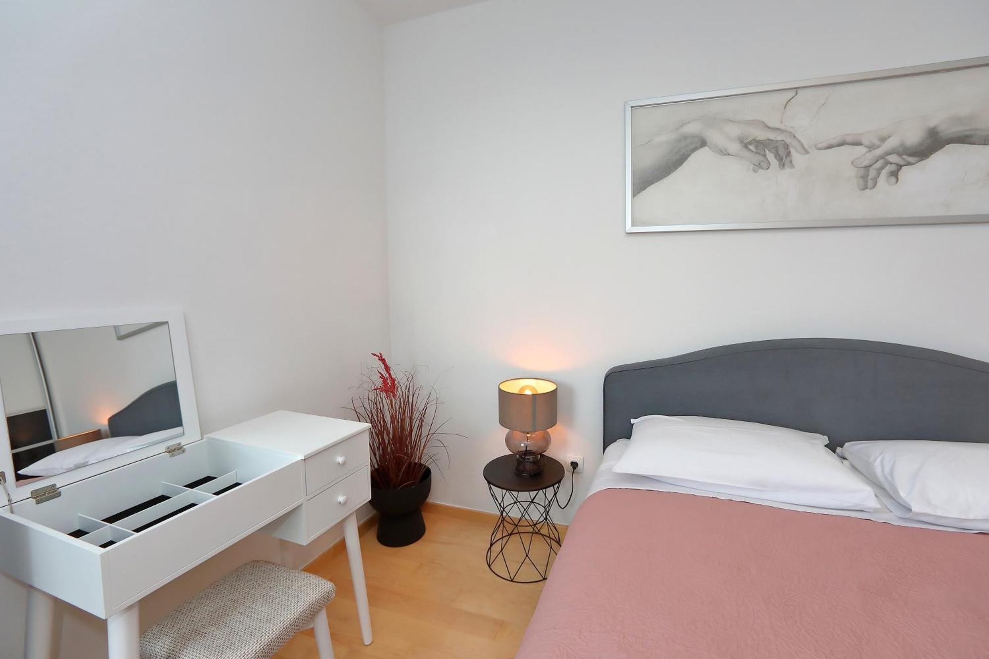 Apartman Tea Maraska Zadar Eksteriør billede